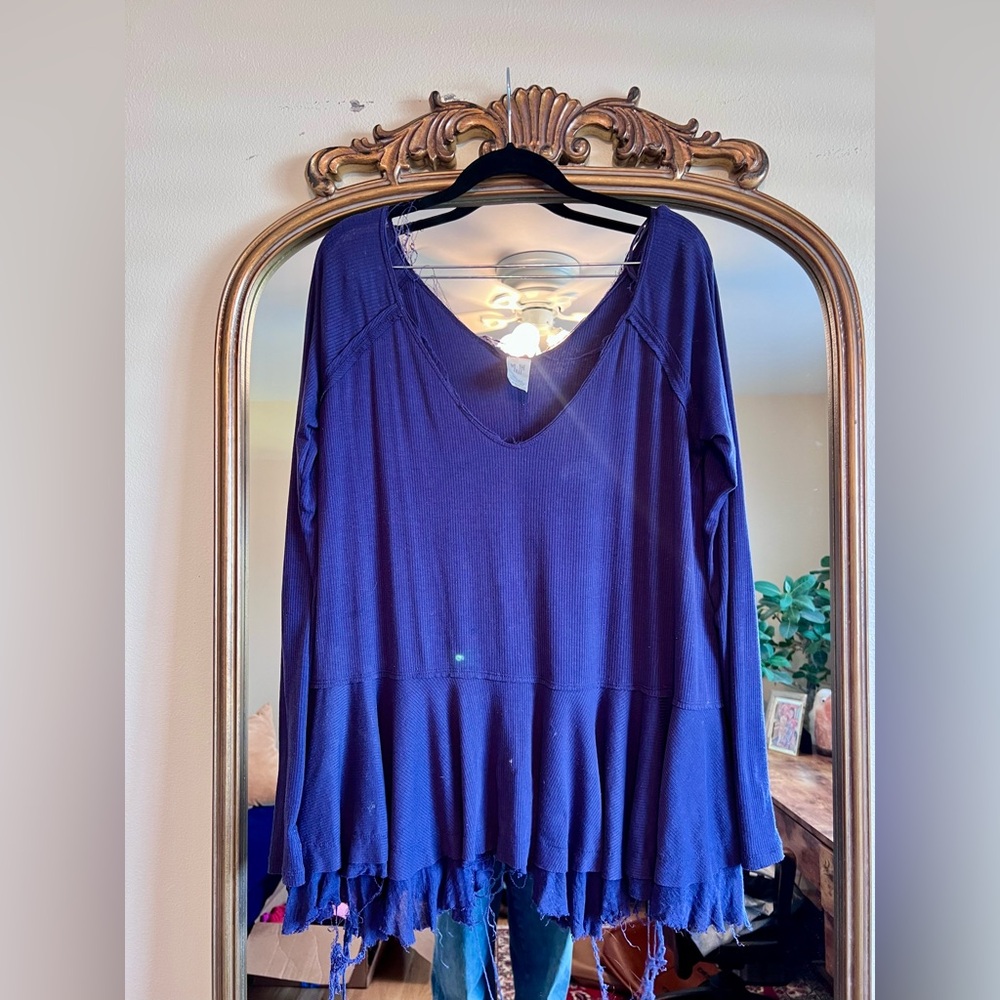 We the Free Oversized Flowy Purple V-Neck Top Size S Free People gauze